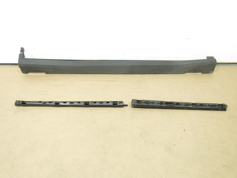 23-25 Polestar 2 2024 Right Rocker Skirt Panel Molding Trim Bracket Set 3 PCS ;Y