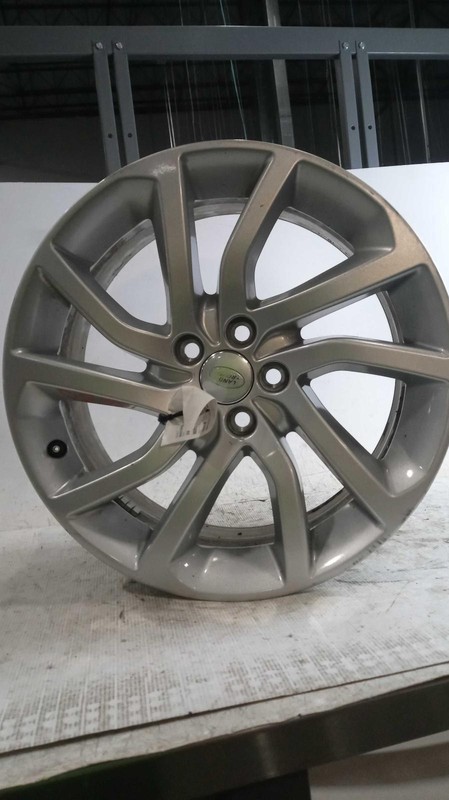 2018 Land Rover Discovery Sport Black Wheel OEM LR073533 18x8 Used 39K Mi