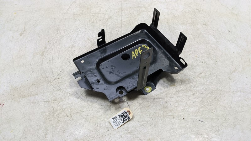 Battery Tray Holder Bracket 2019 GMC Terrain 84401323 2018 2020