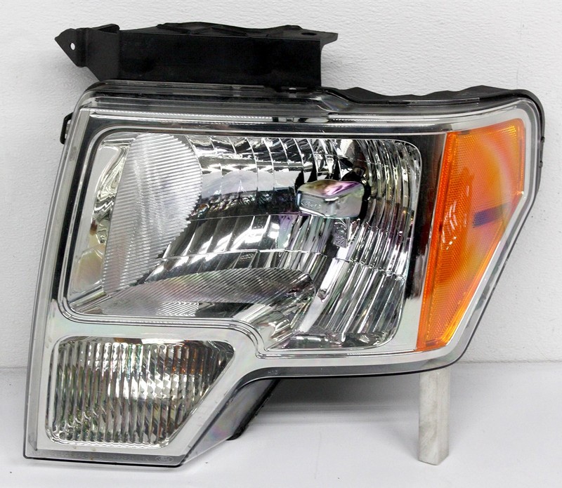 OEM Left Side Halogen Headlamp For Ford F150, King Ranch, Lariat, STX, XL, XLT