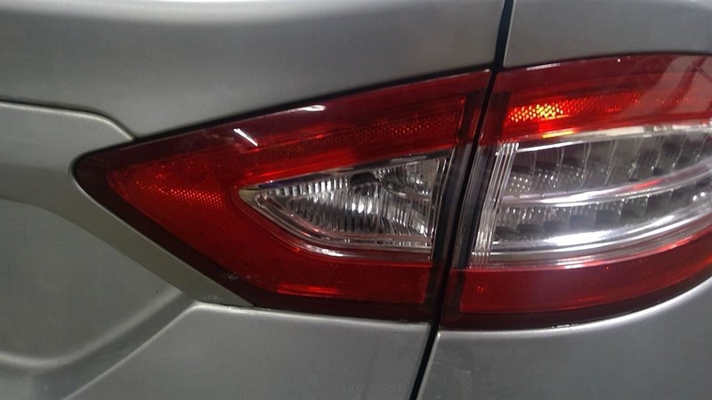 Passenger Tail Light Lid Mounted Hybrid SE Fits 13-16 FUSION 1790165