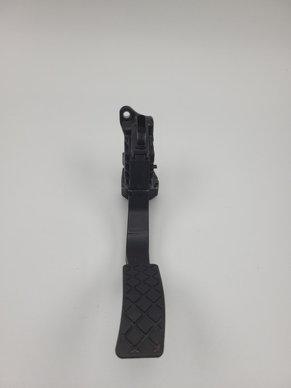 2018-2024 Audi A5 Sportback Gas Accelerator Pedal 2.0L AWD 18k OEM 8W1-723-523