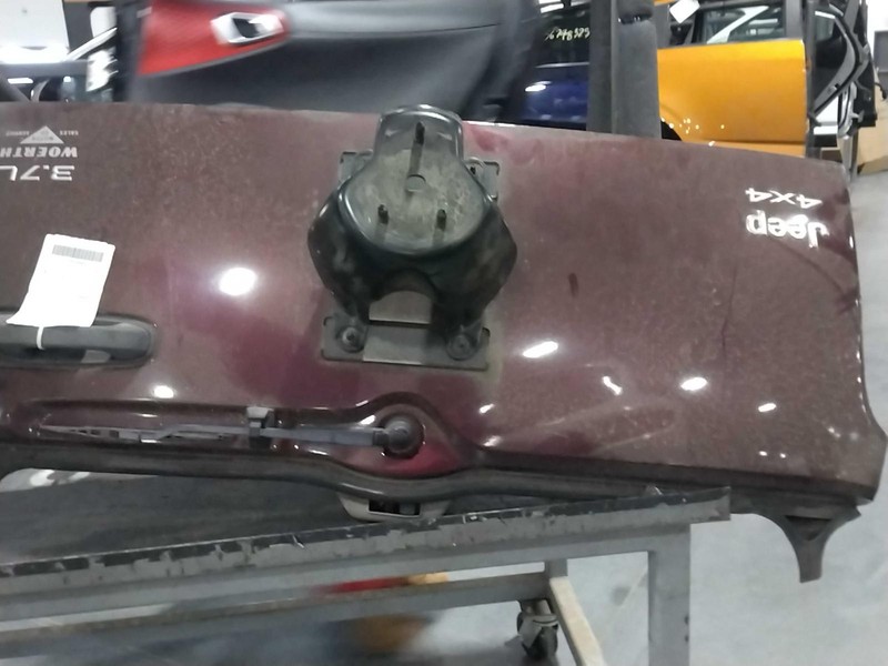 Used Rear Cargo Door Door Assembly Back fits: 2004 Jeep Liberty Rear Cargo Door