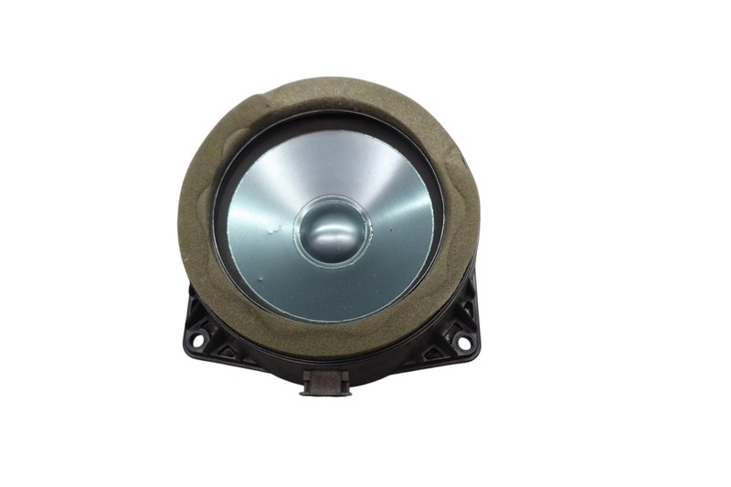 01-09 Mercedes W209 CLK350 Front Right Door Audio Sound Speaker A2038205102 OEM