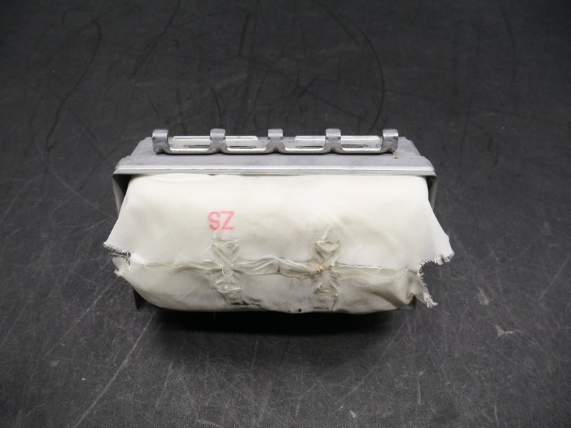 2013-2020 Scion FR-S ZN6 Right Passenger Dash Airbag SRS SU00303428 OEM