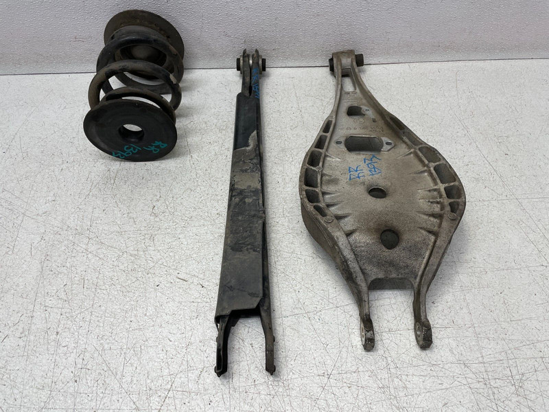 2001-2006 BMW E46 M3 Rear Right Passenger Control Arm Set RWD 1393 OEM