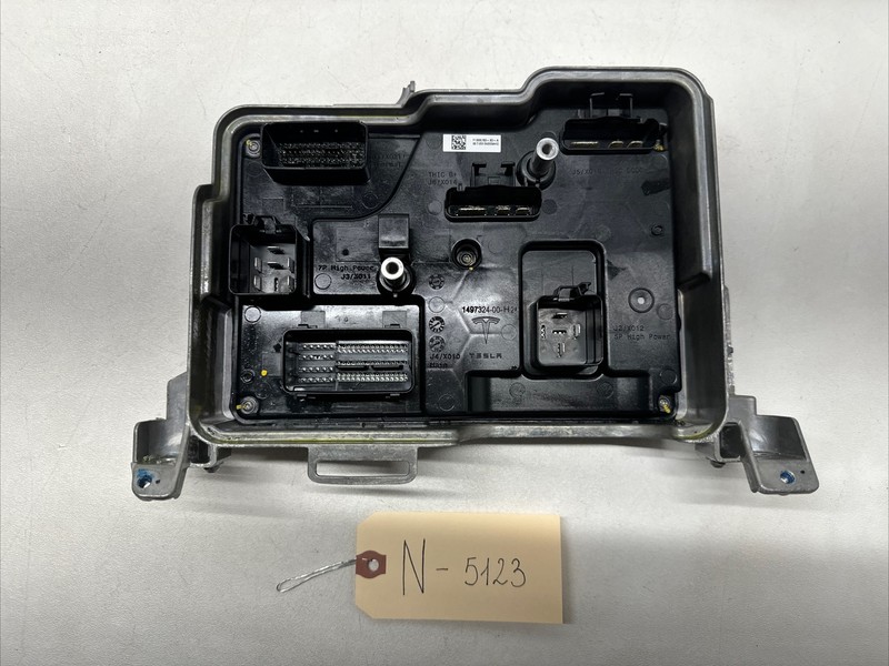 2020-21 Tesla 3/Y Vehicle Front Body Controller VCFRONT 1866750-20-A 5123 U2