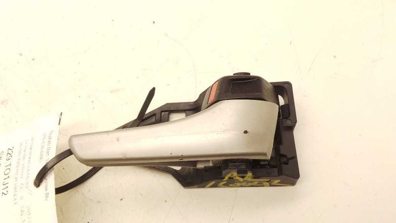 2012 TOYOTA CAMRY LE PASSENGER SIDE REAR INTERIOR DOOR HANDLE
