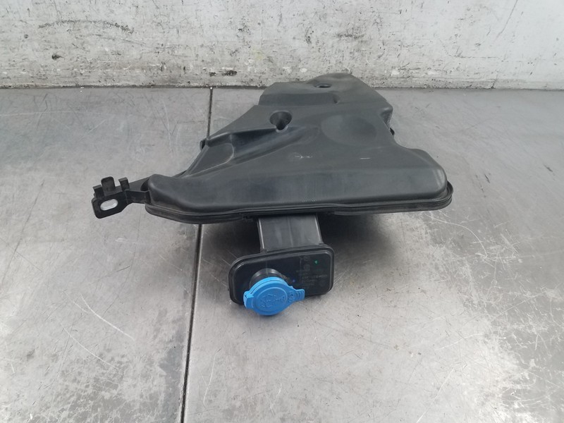 2018 BMW M5 F90 Windshield Washer Reservoir #3968 Z4