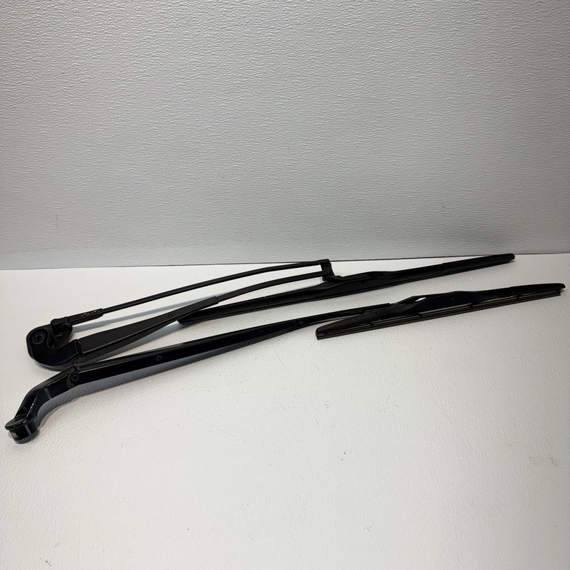 OEM 2007-2017 Lexus LS460 LS600hL Windshield Wiper Arms Blades Left & Right OEM