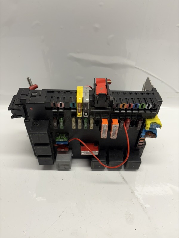 W221 W216 Mercedes Signal Acquisition Control Unit Module SAM Fuse Box Relay OEM