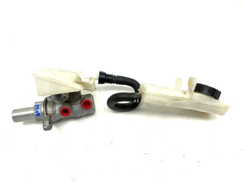 Brake Master Cylinder With Reservoir Fits 2015-2019 Lincoln MKC 78574