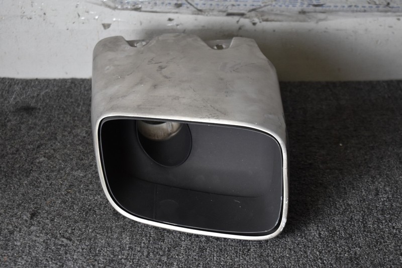 2017-2022 PORSCHE MACAN RIGHT Exhaust Pipe Tip 95B253682