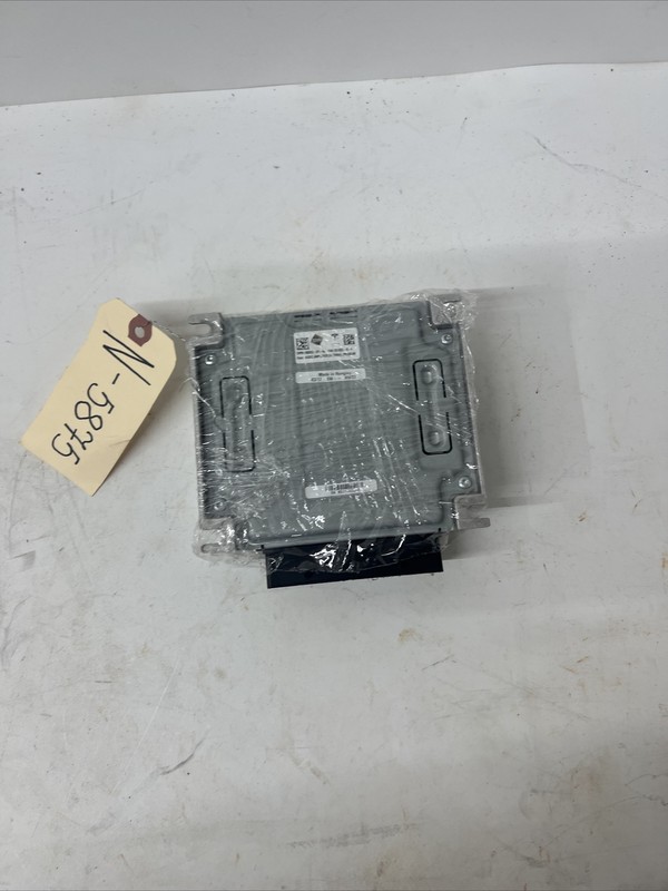 12-20 TESLA Model S Premium External Sound System Amplifier VIN:076350 5875 B114