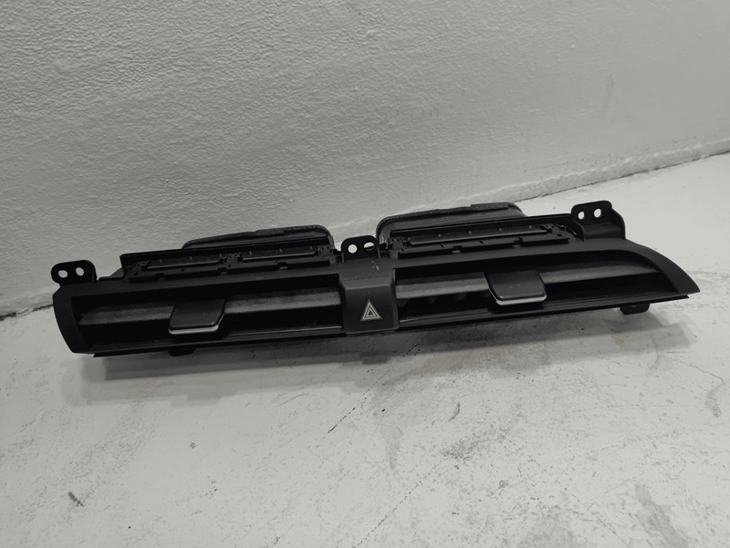 2018-20 Toyota Camry Dash Dashboard Center Air Vent Grille W/ Hazard Switch OEM