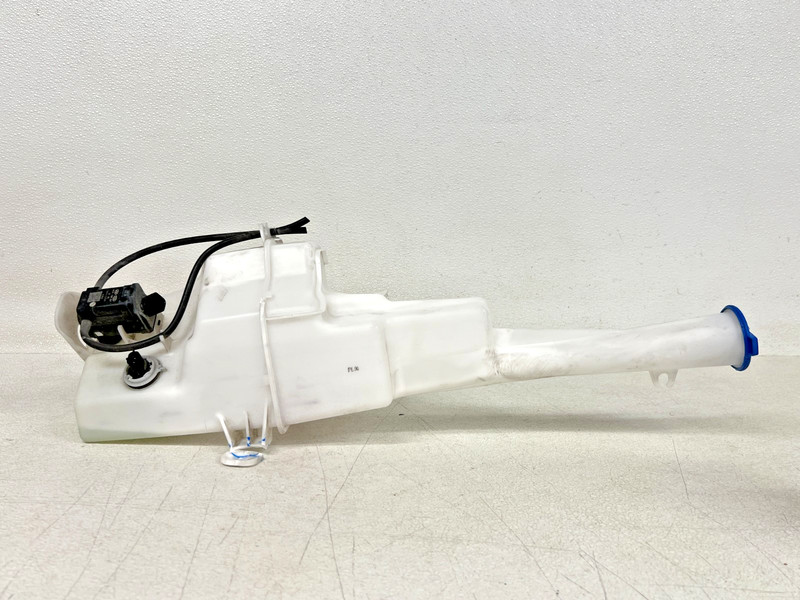 ⭐2020-2022 HYUNDAI PALISADE FRONT WINDSHIELD WASHER RESERVOIR BOTTLE OEM LOT2737