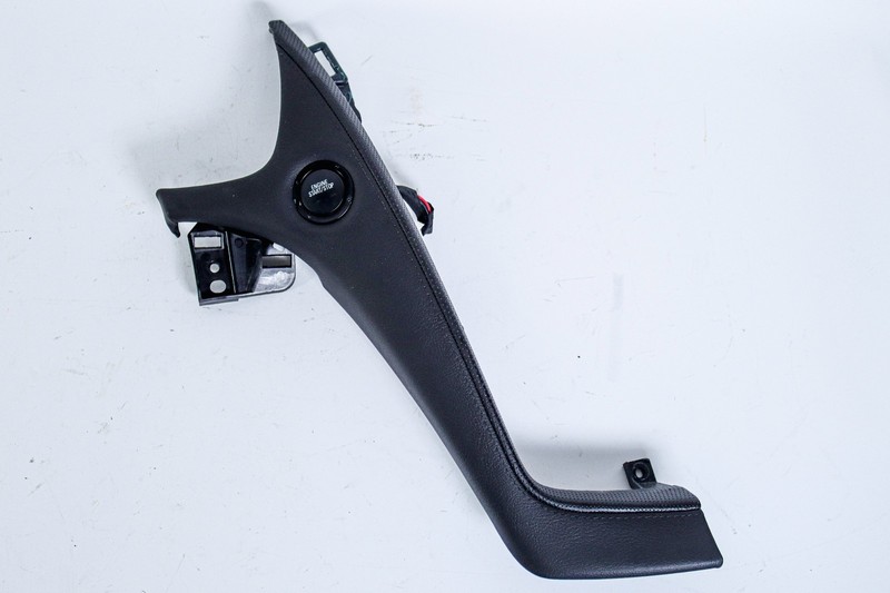 09-15 Cadillac CTS-V Jet Black Instrument Panel Center Trim Pad 23120858 *USED*