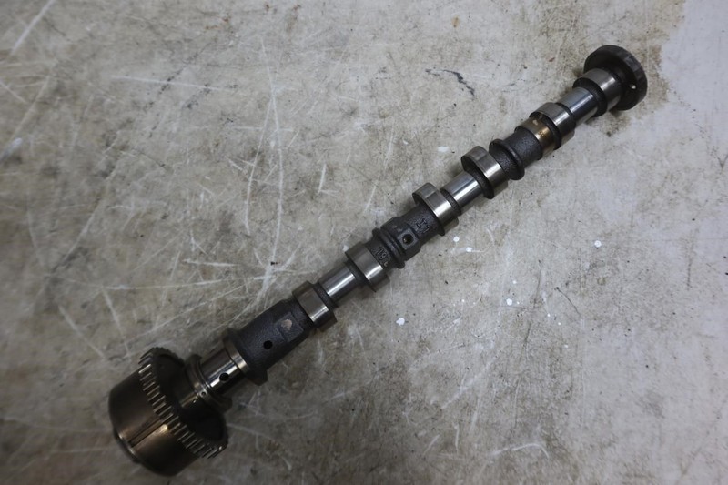 2012-2018 Jeep Wrangler JK 3.6L OEM Left Intake Camshaft w/ Gear 05184370