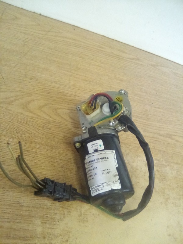 Sprague/International E-008-157, E-006-187 Wiper Motor