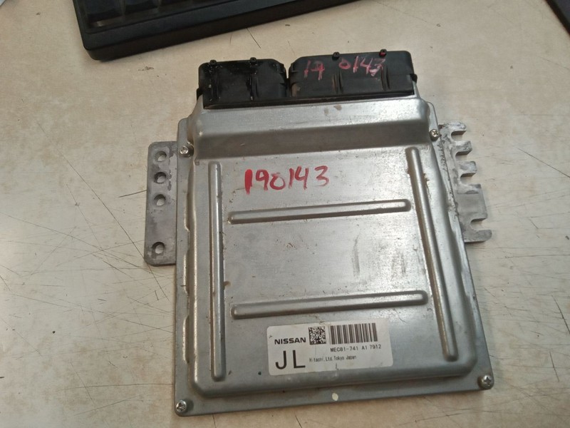 Engine ECM Electronic Control Module 3.5L 6 Cylinder AWD Fits 07 MURANO 103178