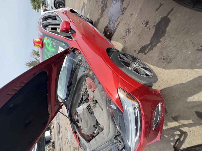 2018 VOLVO XC60 Left Steering Knuckle 2.0L Red OEM 633799 91K Miles