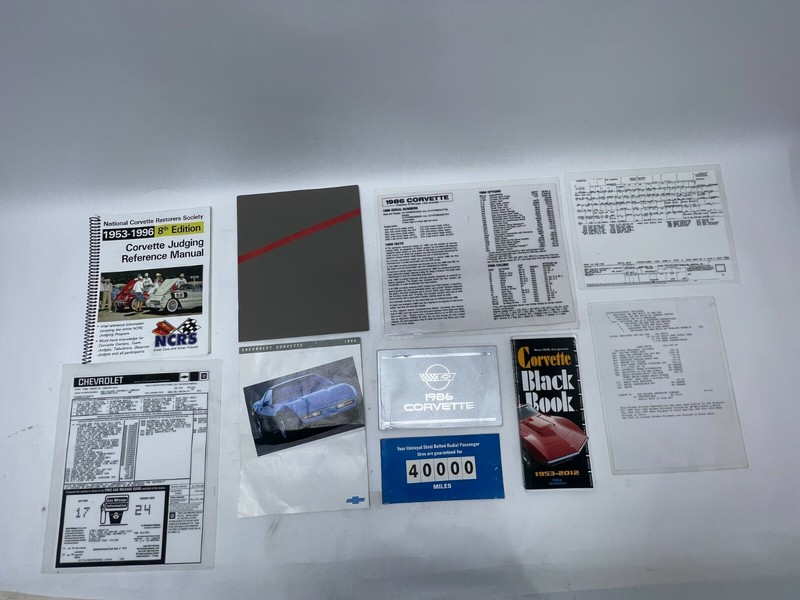 1986 CHEVROLET CORVETTE C4 MEMORABILIA OWNERS MANUAL ORIGINAL