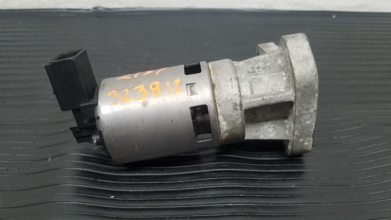 04-08 Dodge Ram 1500 2500 3500 5.7L EGR Valve Assembly OEM 53032212AA