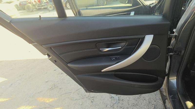 Rear Door Trim Panel BMW 320 SERIES Left 18 17 16