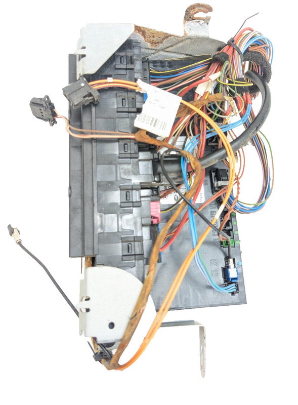 2003-2006 MERCEDES W211 E320 REAR SAM FUSE BOX RELAY 0035450001
