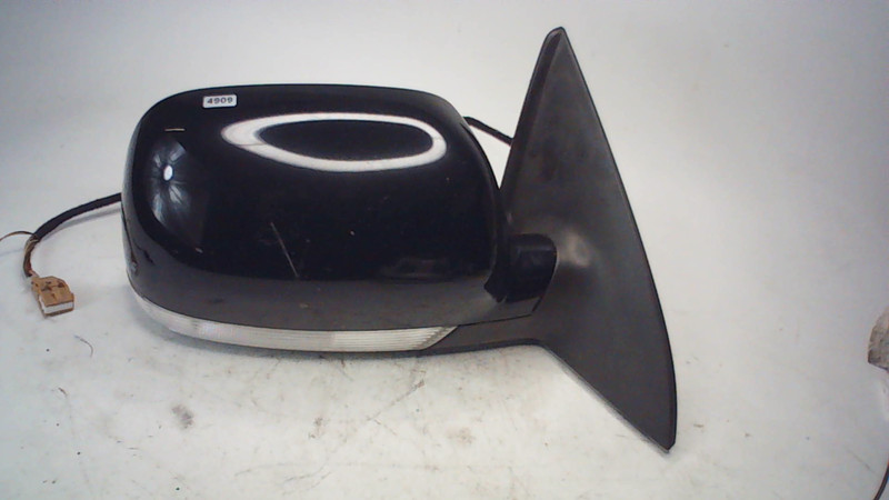 2004-2007 Volkswagen Touareg Black OEM Passenger Side Power Door Mirror Right RH