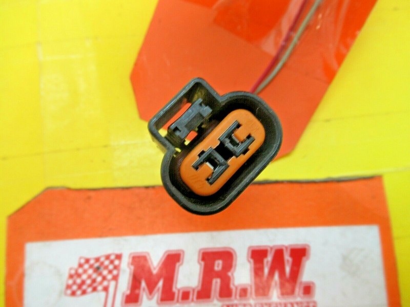 WIRE PLUG CONNECTOR off MANUAL TRANSMISSION STANDARD 5 SPEED STICK SHIFT TIBURON
