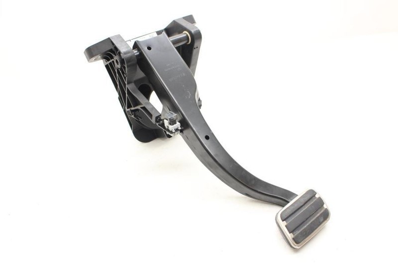 10-16 PANAMERA Turbo AWD Brake Pedal 97042314101