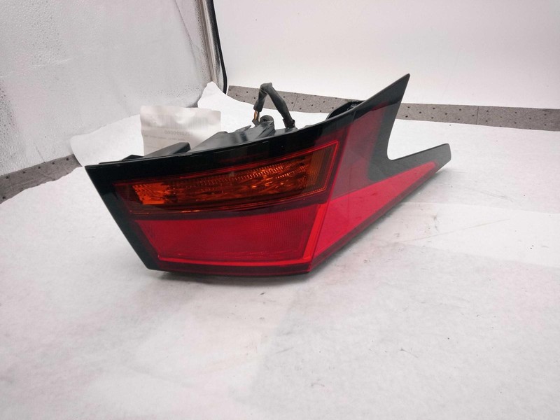 Used Left Tail Light Assembly fits: 2019 Nissan Altima quarter panel mounted Lef