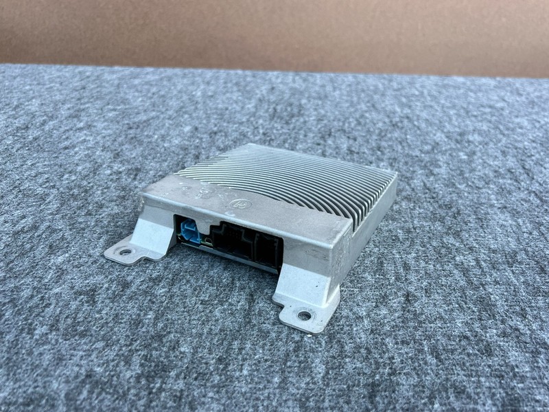 FORD MUSTANG MACH-E 2021-2026 OEM AUDIO RADIO SOUND SYSTEM AMPLIFIER MODULE UNIT
