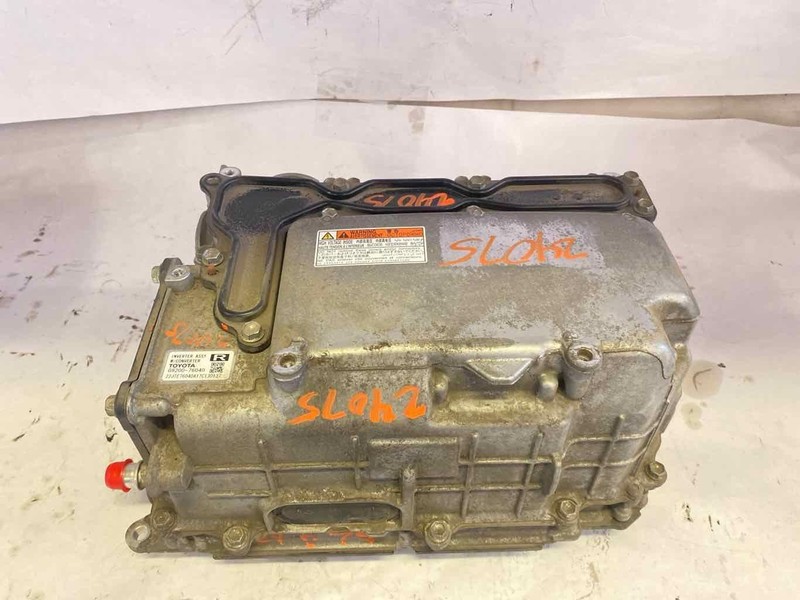 Converter/inverter/charger LEXUS CT200H 15 16 17
