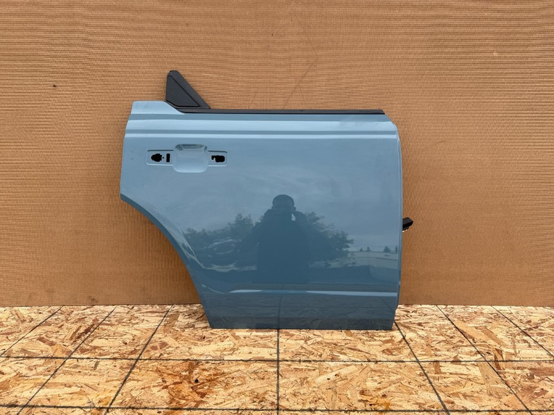 FORD BRONCO 2021-2025 4 DOOR OEM REAR RIGHT PASSENGER DOOR SHELL ASSEMBLY (TEAL)