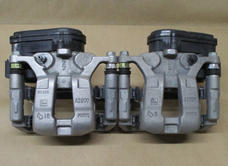 2020-2023 OEM GM CADILLAC ESCALADE GMC YUKON CHEVY TAHOE REAR BRAKE CALIPER SET