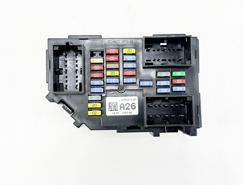 2013 13 GMC Yukon Denali Interior Cabin Fuse Box Assembly 22925212 Unit OEM