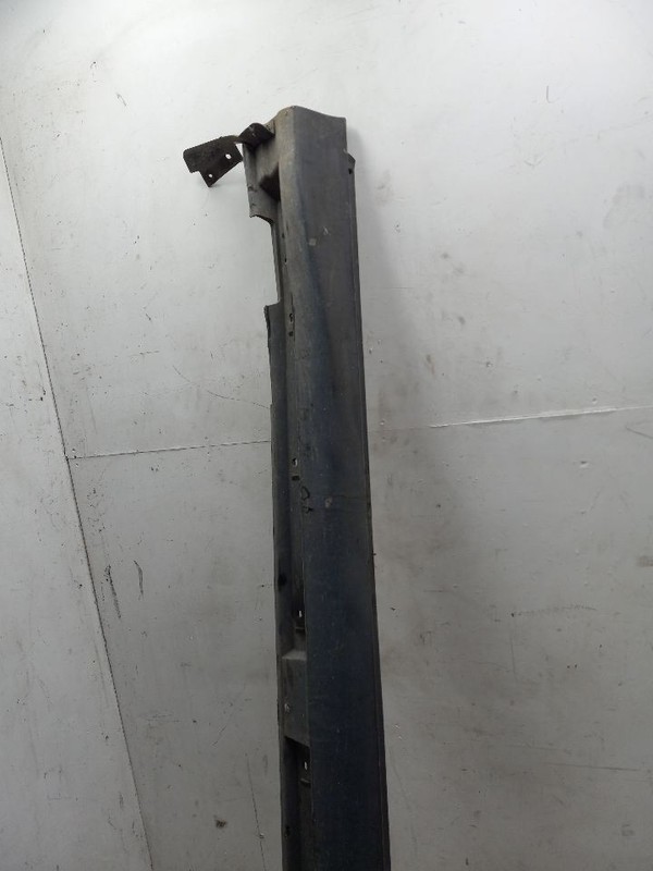 05 LEXUS RX330 PASSENGER RIGHT ROCKER PANEL MOULDING BLK-202