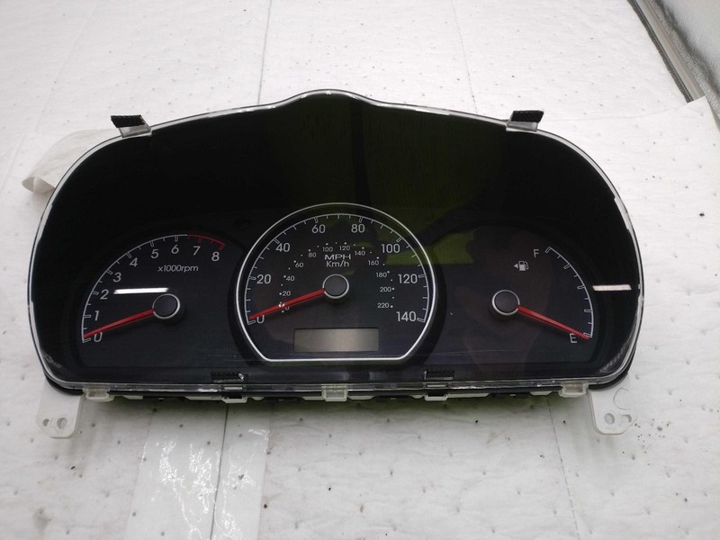 2009 Hyundai Elantra Speedometer Gauge OEM Silver 940012H060 99K Miles