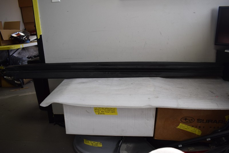 2011 LAND ROVER RANGE ROVER EVOQUE DOOR STILL RIGHT SIDE FACTORY OEM