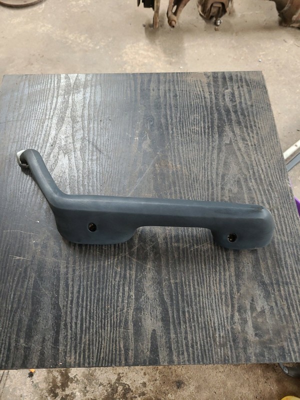 1966 MERCEDES-BENZ 250S REAR RIGHT DOOR GRAB HANDLE