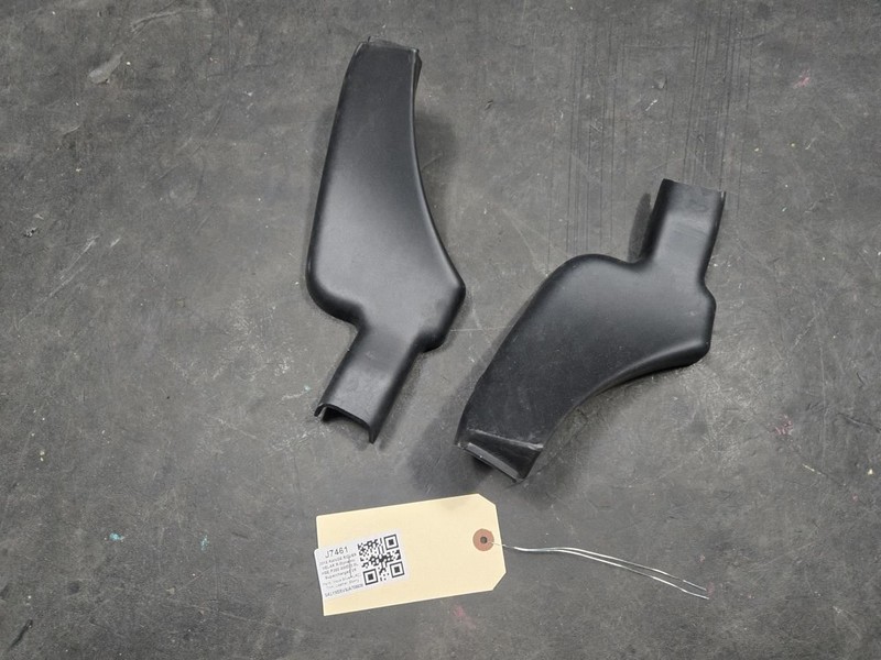 2PC Trunk Liftgate Hinge Covers Set 2018 Range Rover Velar J8A2-44250-AD 19 - 22