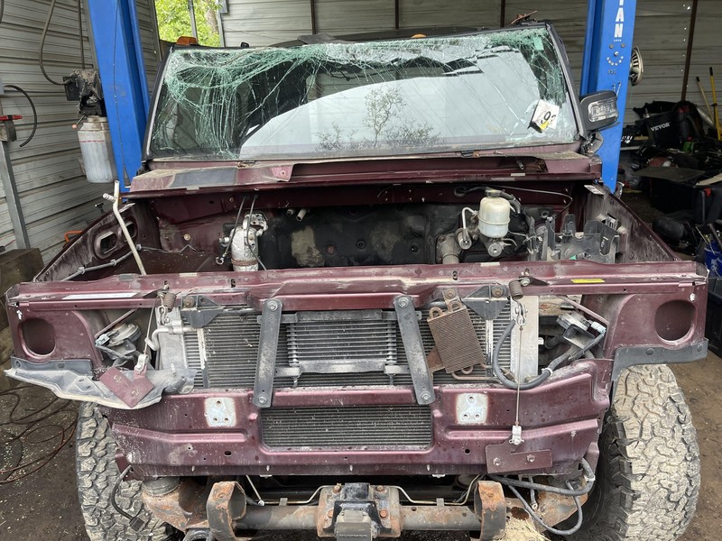 03-09 Hummer H2 Front Core Support Loaded Tested Oem Red 204M