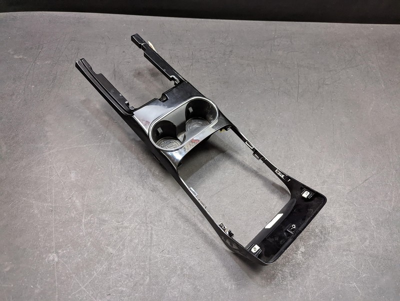 Center Console Upper Trim Panel w/ Cup Holder 2021 Lincoln Nautilus 2022 2023