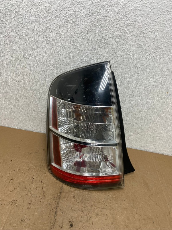 2004 2005 Toyota Prius Tail Light Left Driver Lh Side Oem AC7188 LK