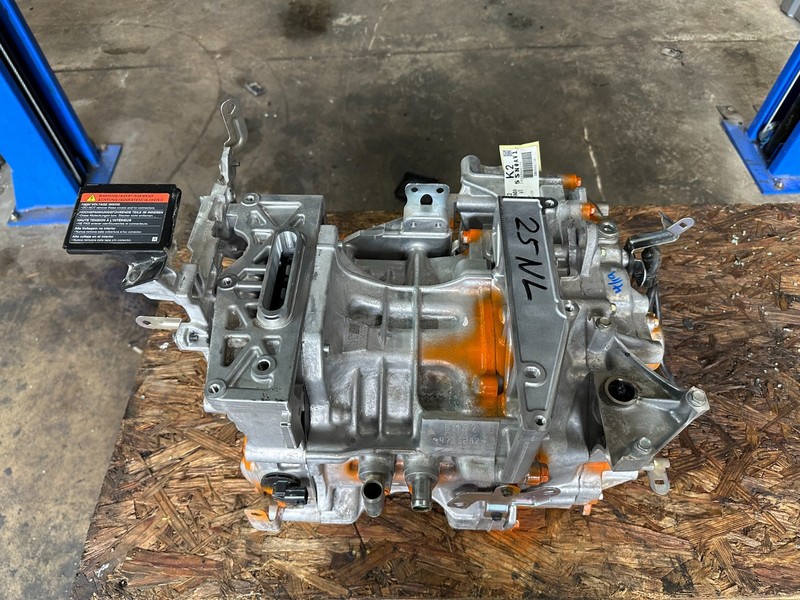 2025 NISSAN LEAF ELECTRIC TRACTION MOTOR W AUTOMATIC TRANSAXLE REDUCTION GEARBOX