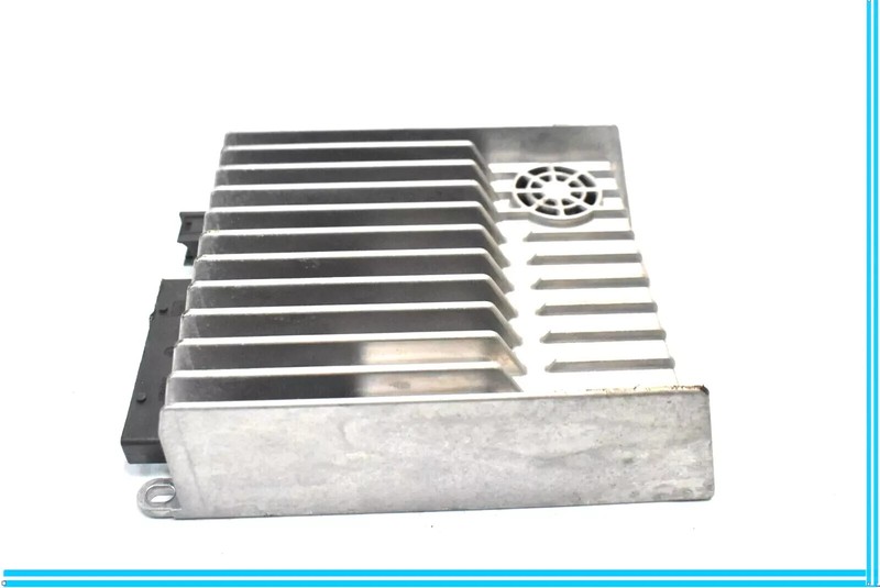 08-17 Mercedes R230 SL550 CLS63 Amplifier Amp Harman/Becker 2118709690 OEM