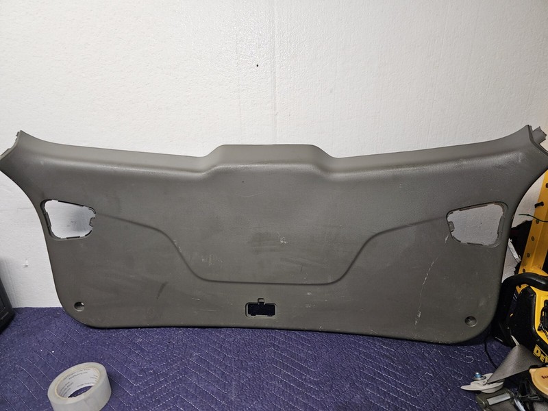 2014 Sportage Rear TrunkHatch Cover