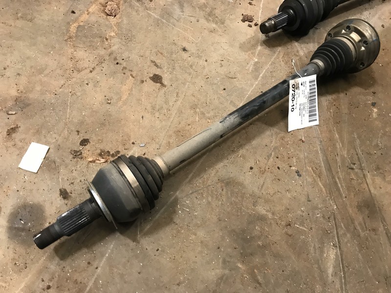 14 15 16 17 18 CADILLAC CTS AXLE REAR RIGHT PASSENGER SIDE OEM